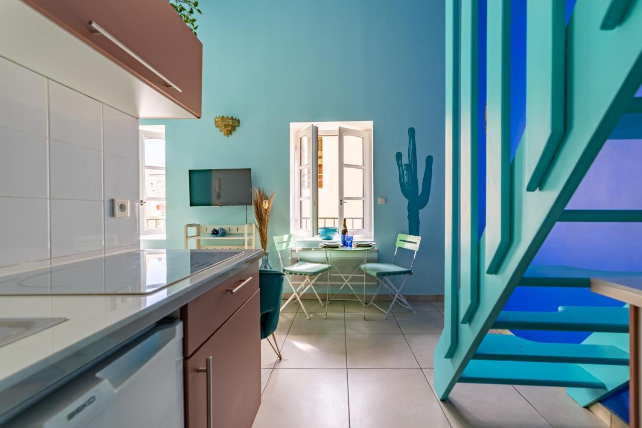 Le Reve Bleu Majorelle - Duplex Sur Les Toits - Une Nuit A Nîmes Exterior photo