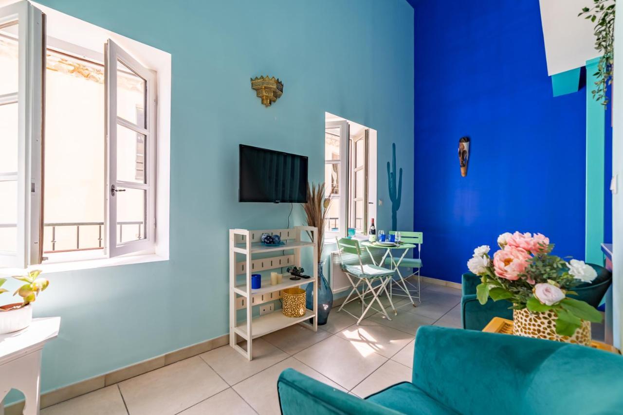 Le Reve Bleu Majorelle - Duplex Sur Les Toits - Une Nuit A Nîmes Exterior photo